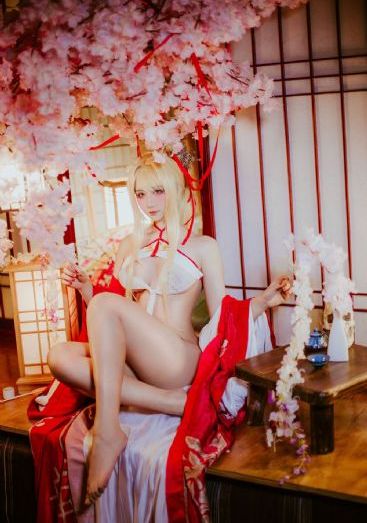 时装三级写真秀在线观看_4K在线视频观看