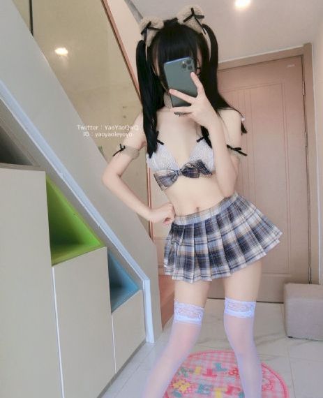 爆笑虫子第三季下_BD英语手机在线看