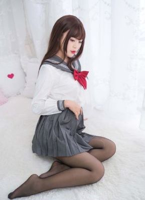 阿的白色内裤hd中文_720日韩电影在线
