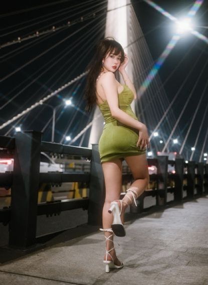 秋霞成人在线_电视剧高清在线观看